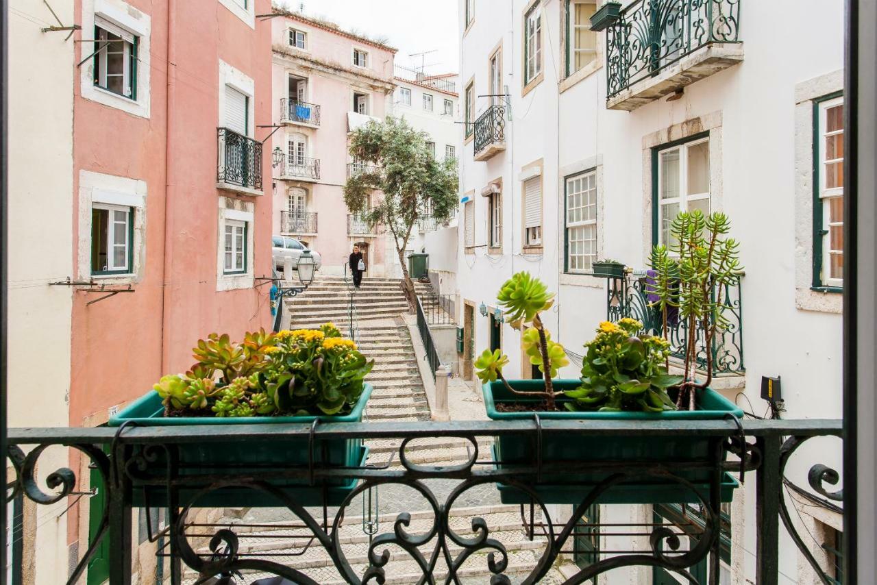 Joivy Charming Apt Near Fado Museum Lisboa Ngoại thất bức ảnh