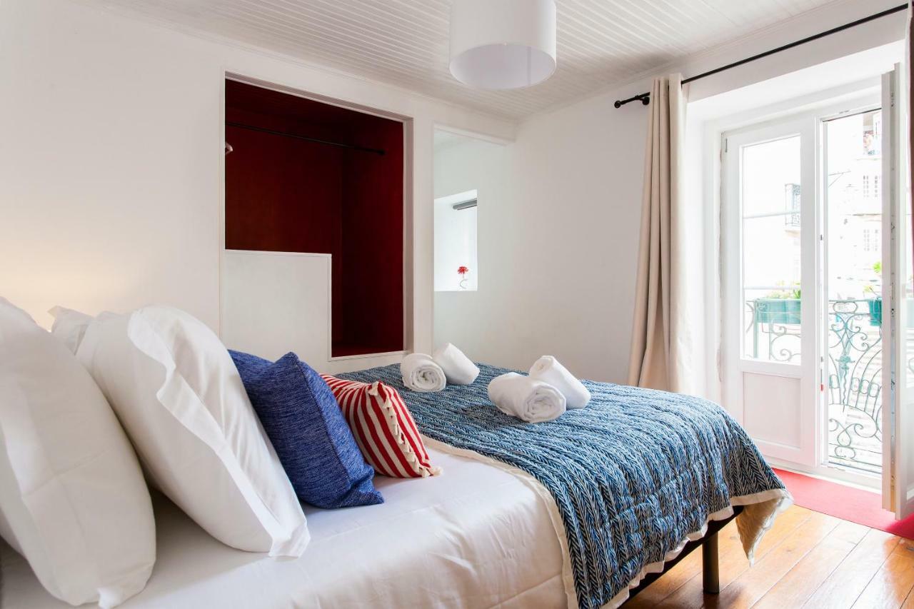 Joivy Charming Apt Near Fado Museum Lisboa Ngoại thất bức ảnh