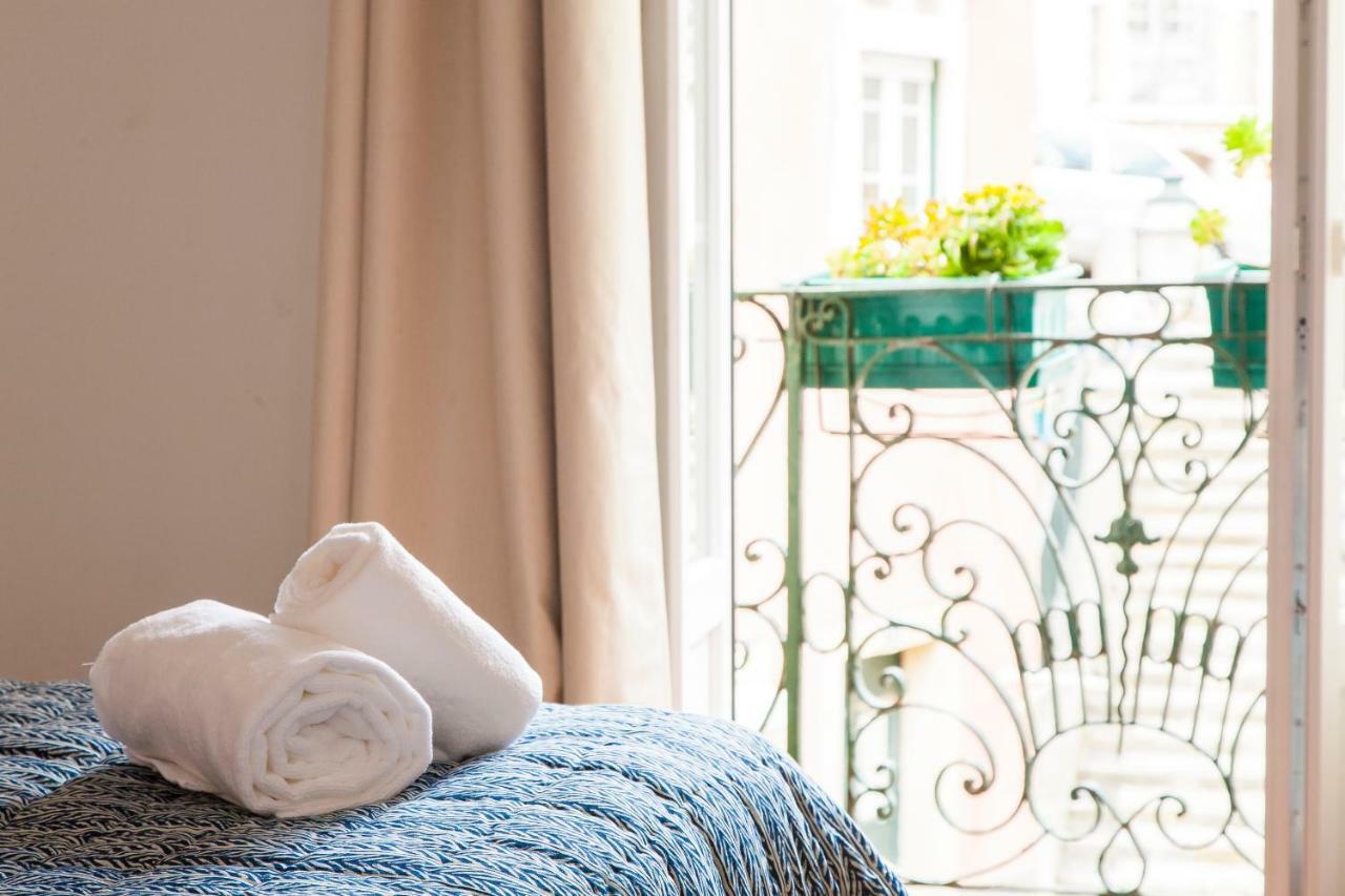 Joivy Charming Apt Near Fado Museum Lisboa Ngoại thất bức ảnh