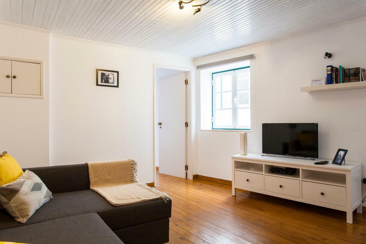 Joivy Charming Apt Near Fado Museum Lisboa Ngoại thất bức ảnh